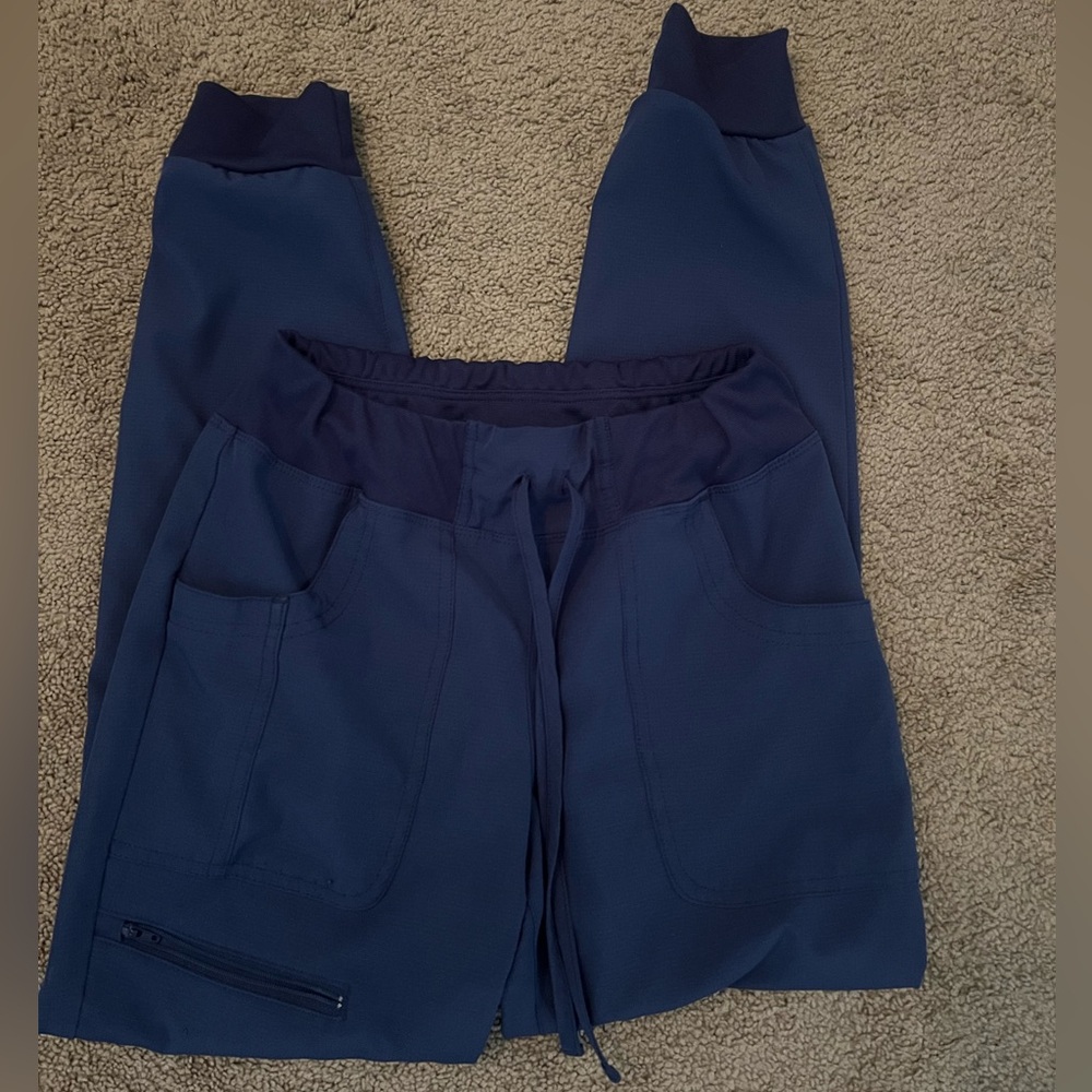 Scrub pants